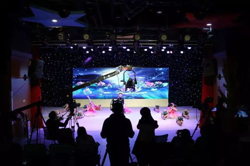 廣電專業(yè)演播劇場(chǎng)，快來預(yù)定吧！廣播電視節(jié)目制作經(jīng)營(yíng)的理想選擇